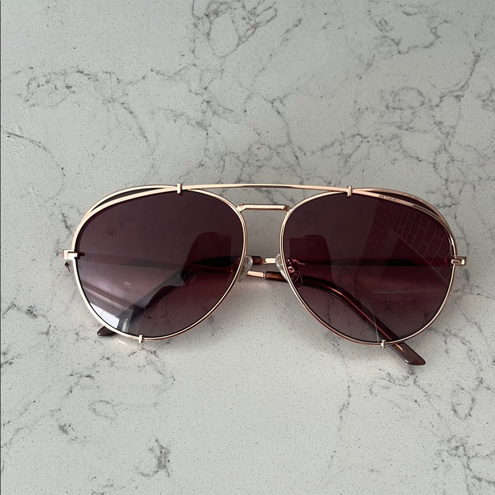 Diff Eyewear Rosegold Aviator Sunglasses